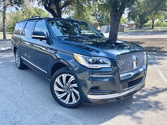 REVIEW: 2022 Lincoln Navigator L Reserve